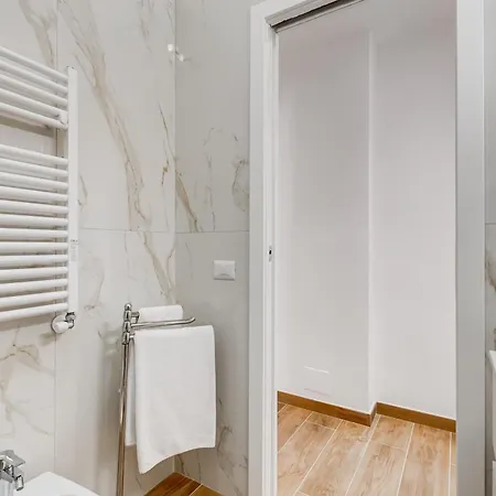 公寓 Vatican With 2 Bathrooms And Terrace *