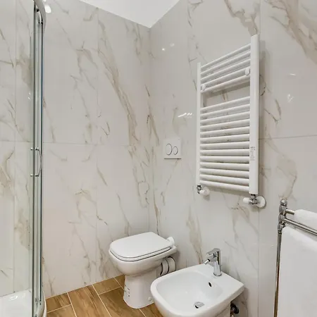 公寓 Vatican With 2 Bathrooms And Terrace *