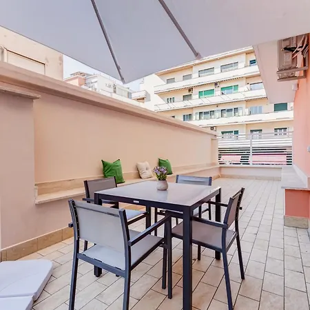 公寓 Vatican With 2 Bathrooms And Terrace *